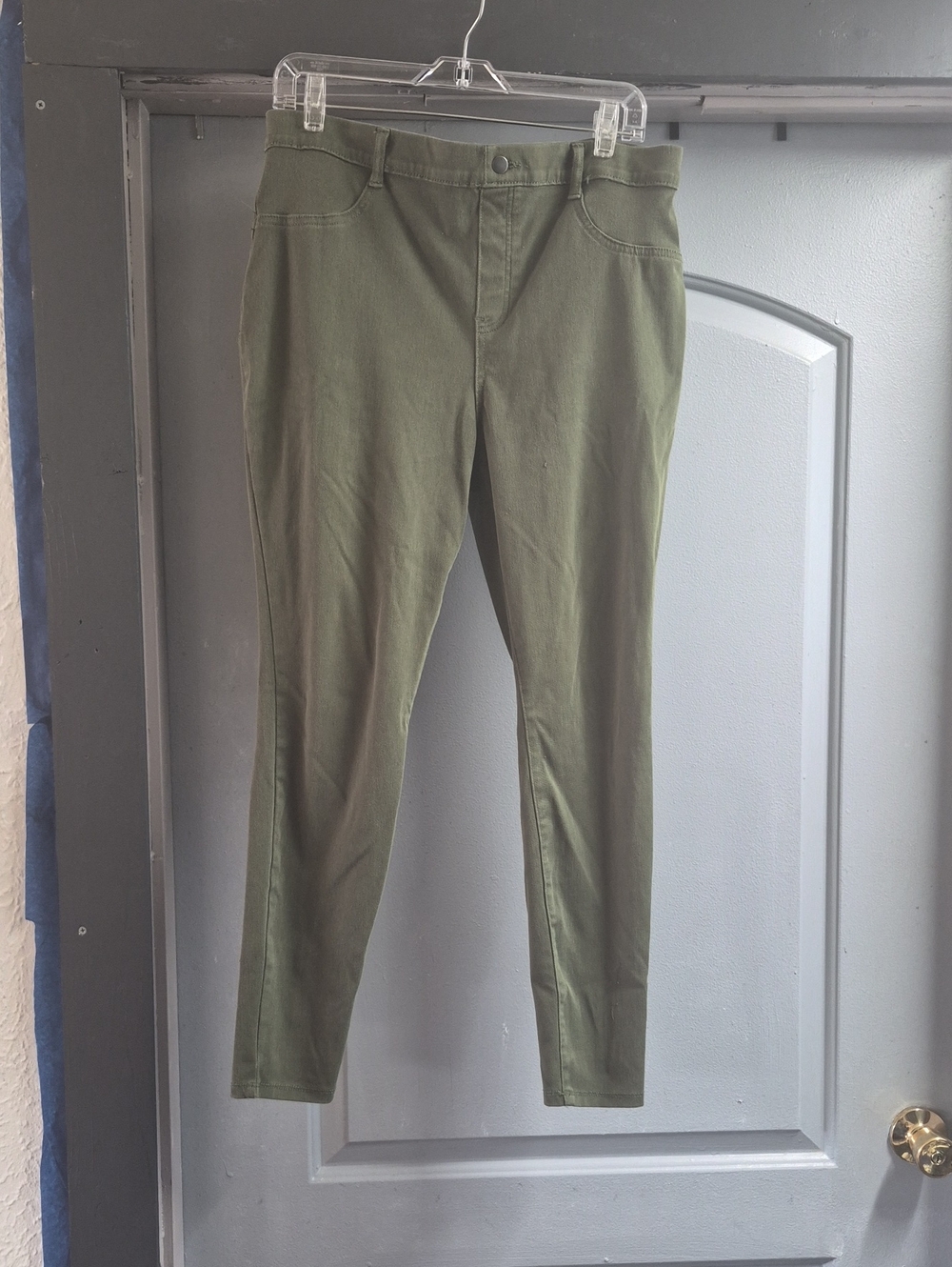 Time and Tru Olive Green Women's Chinos - Slim Fit